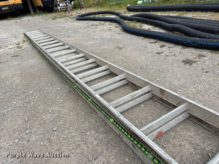 image for item EO4416 Werner Saf-T-Master D-1136-2X ladder