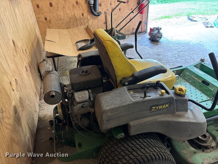 image for item EO4417 John Deere 757 ZTR lawn mower