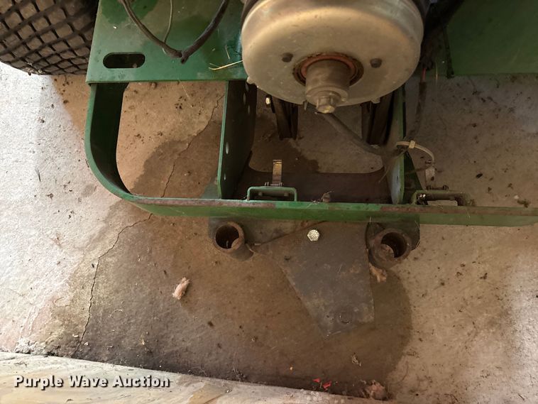 image for item EO4417 John Deere 757 ZTR lawn mower