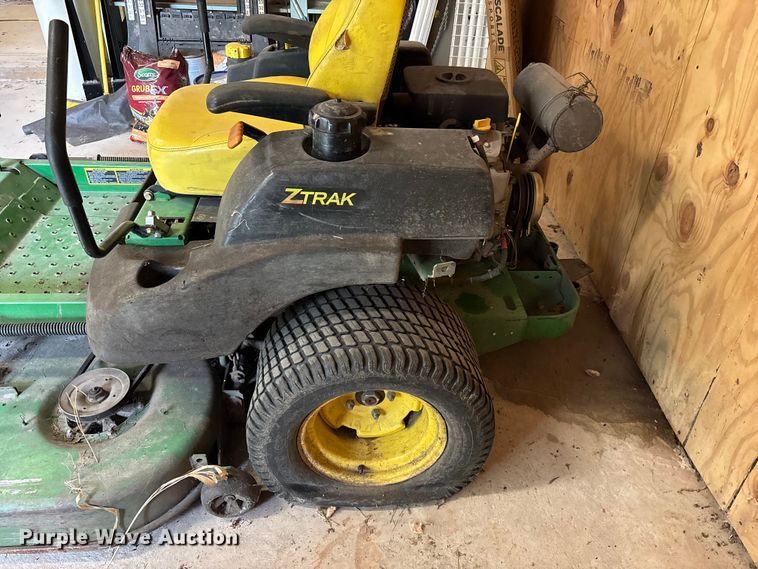 image for item EO4417 John Deere 757 ZTR lawn mower