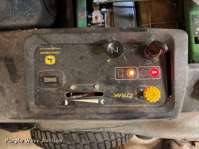 image for item EO4417 John Deere 757 ZTR lawn mower