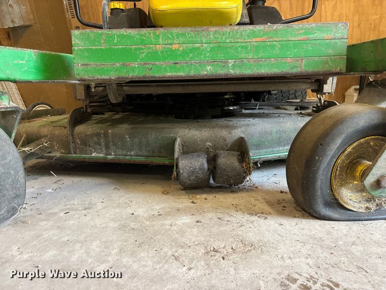 image for item EO4417 John Deere 757 ZTR lawn mower