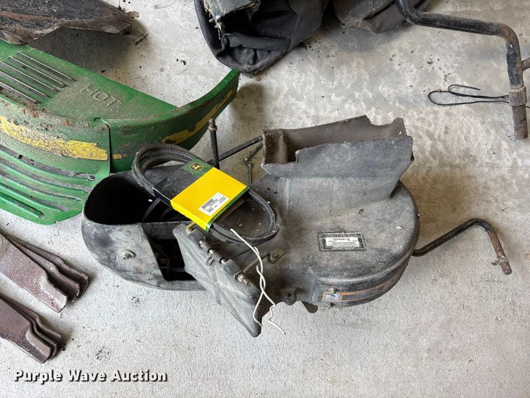 image for item EO4417 John Deere 757 ZTR lawn mower