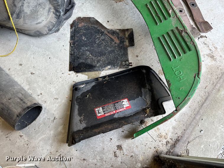 image for item EO4417 John Deere 757 ZTR lawn mower