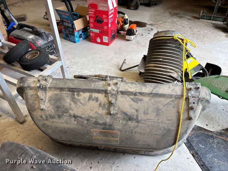 image for item EO4417 John Deere 757 ZTR lawn mower