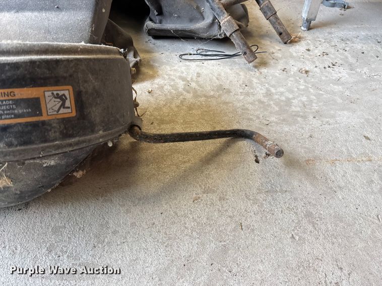 image for item EO4417 John Deere 757 ZTR lawn mower