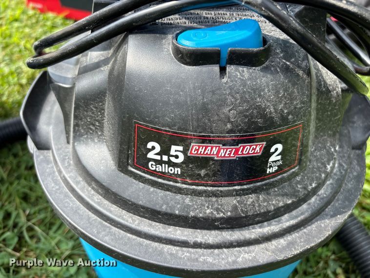 image for item EO4420 (2) vacuums
