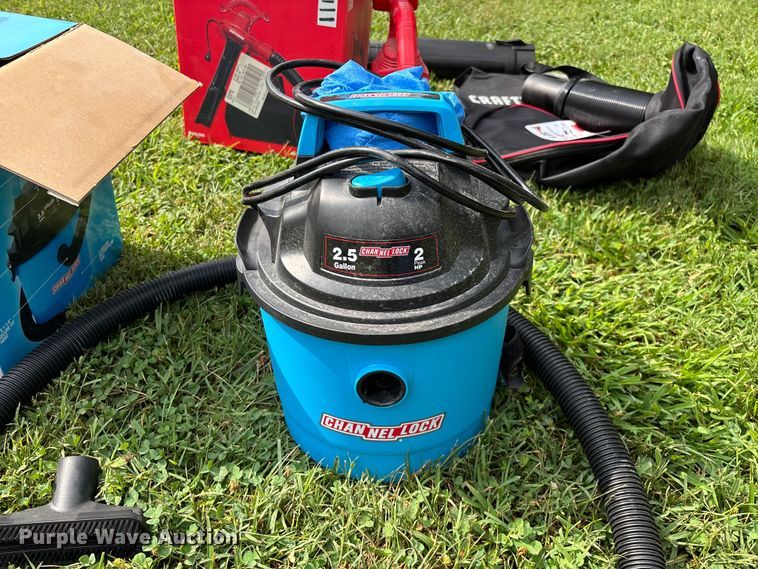 image for item EO4420 (2) vacuums
