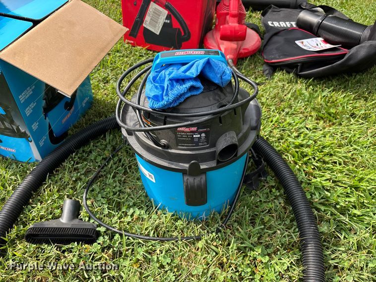 image for item EO4420 (2) vacuums
