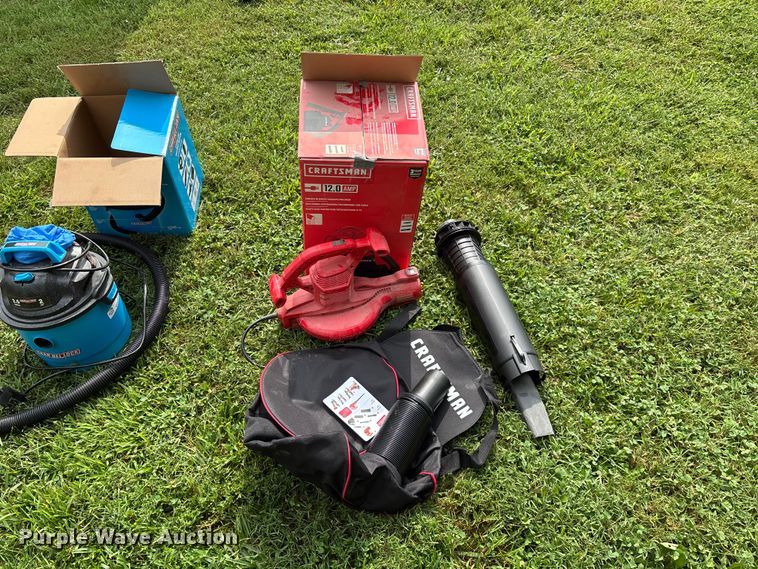 image for item EO4420 (2) vacuums