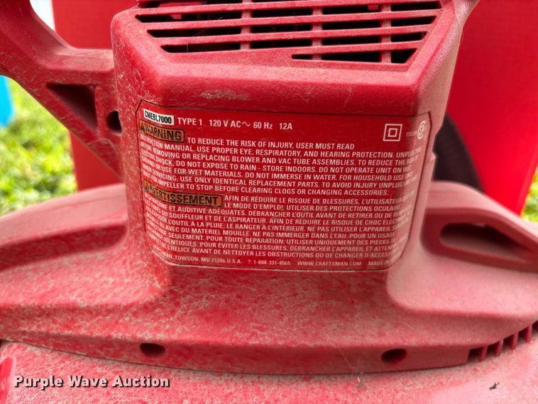image for item EO4420 (2) vacuums