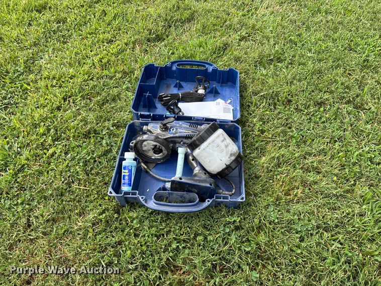 image for item EO4421 Graco TrueCoat Plus electric paint sprayer