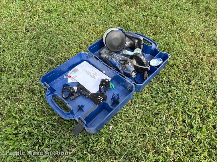 image for item EO4421 Graco TrueCoat Plus electric paint sprayer