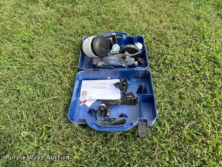 image for item EO4421 Graco TrueCoat Plus electric paint sprayer