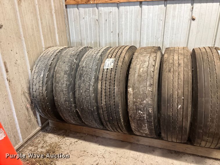 image for item EO4423 Tires