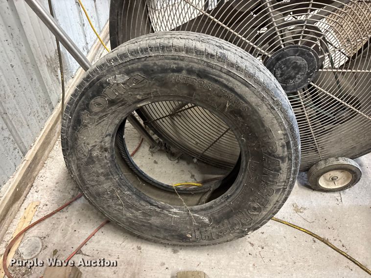 image for item EO4423 Tires