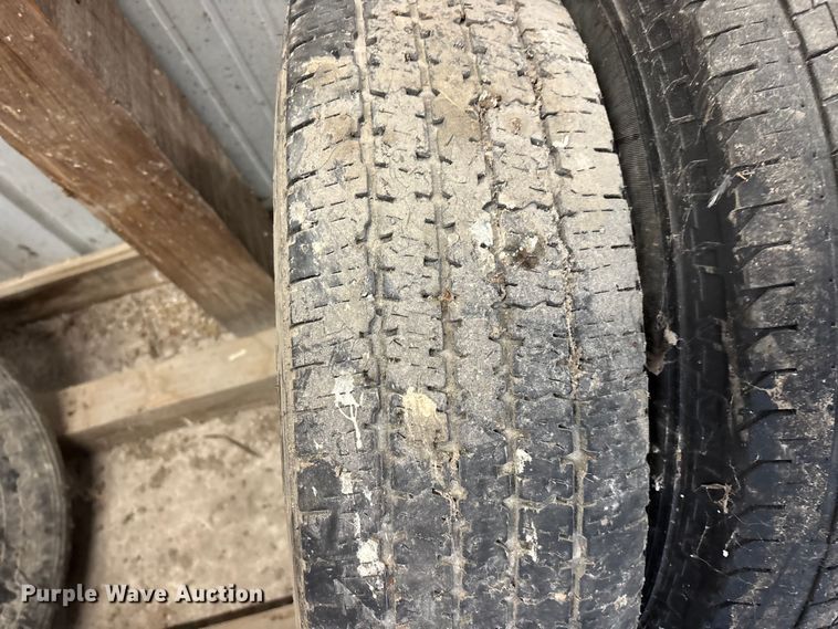 image for item EO4423 Tires