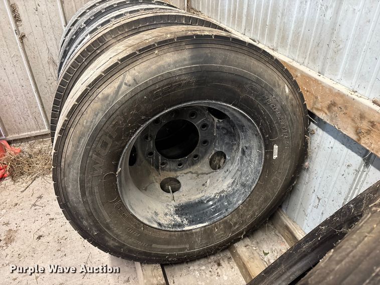image for item EO4423 Tires