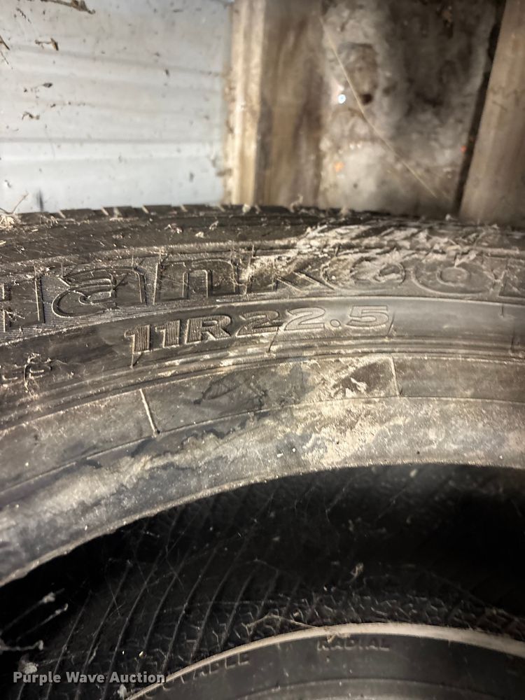 image for item EO4423 Tires