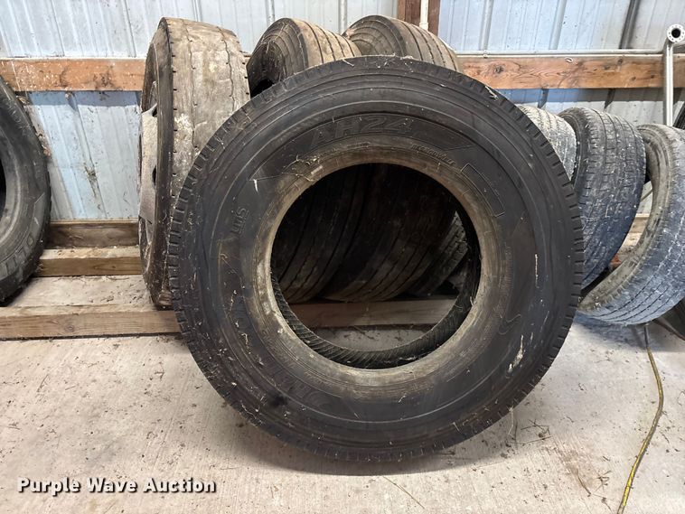 image for item EO4423 Tires