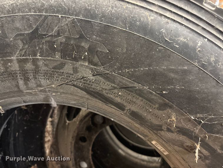 image for item EO4423 Tires