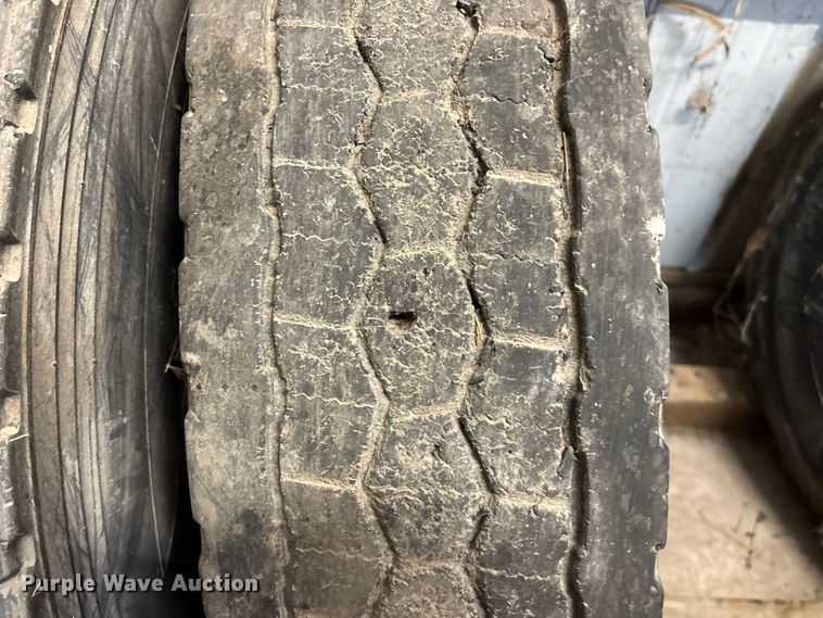 image for item EO4423 Tires