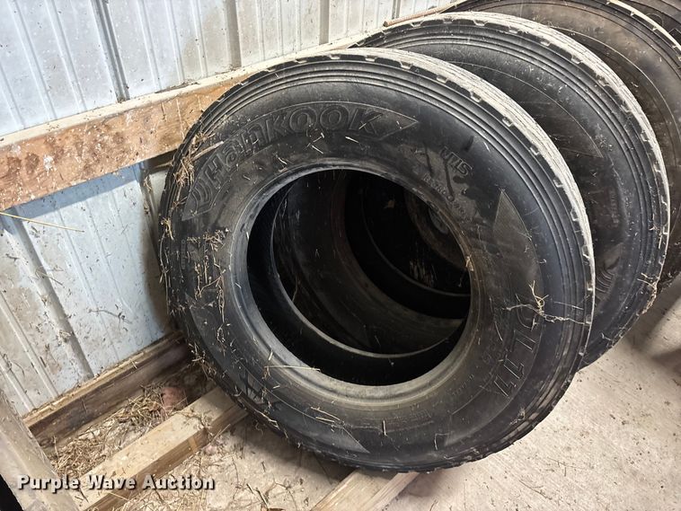 image for item EO4423 Tires