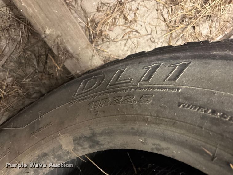 image for item EO4423 Tires