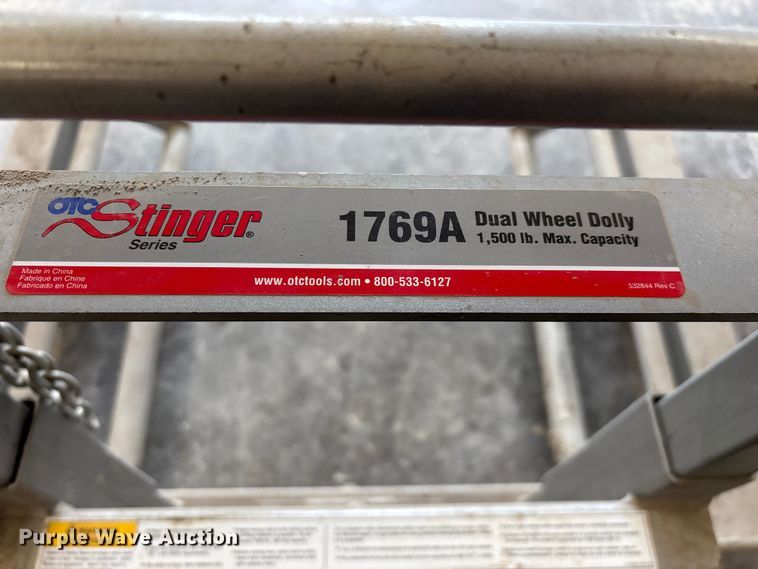 image for item EO4424 OTC Stinger Series 1769A dual wheel dolly