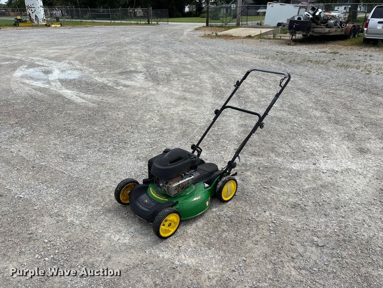 John Deere JS60 push mower