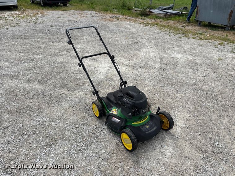 image for item EO4425 John Deere JS60 push mower