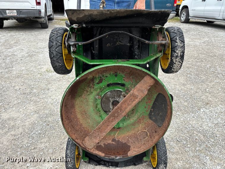 image for item EO4425 John Deere JS60 push mower