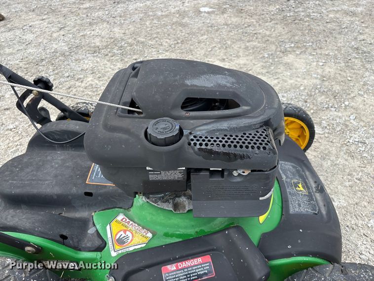 image for item EO4425 John Deere JS60 push mower