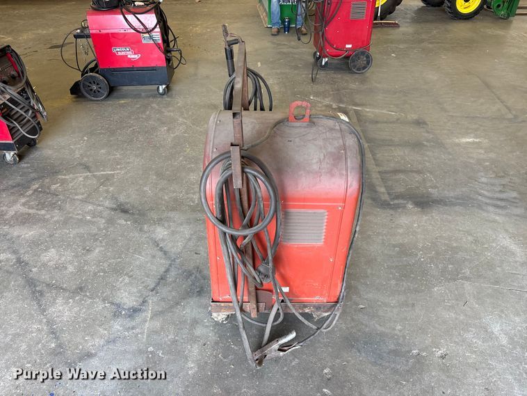 image for item EO4426 Lincoln Arc Welder Idealarc 250-250 welder