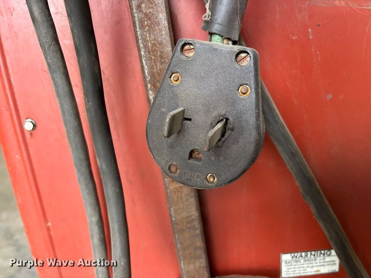 image for item EO4426 Lincoln Arc Welder Idealarc 250-250 welder