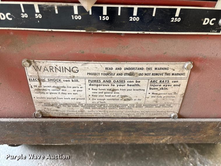 image for item EO4426 Lincoln Arc Welder Idealarc 250-250 welder