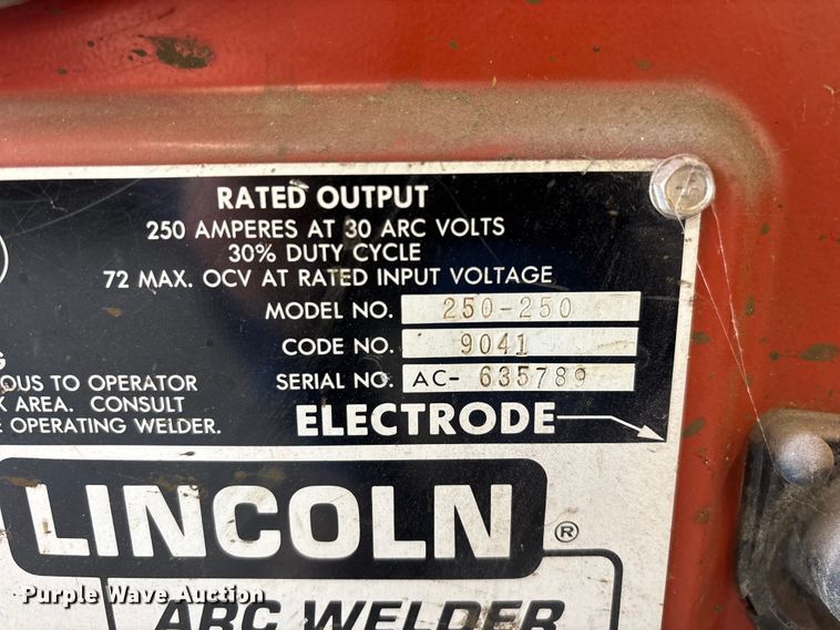 image for item EO4426 Lincoln Arc Welder Idealarc 250-250 welder