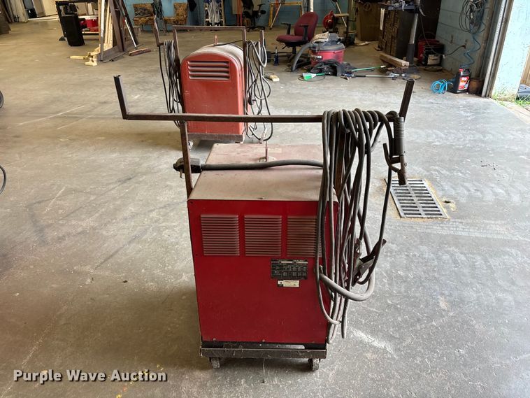 image for item EO4427 Lincoln Electric Idealarc 250 welder