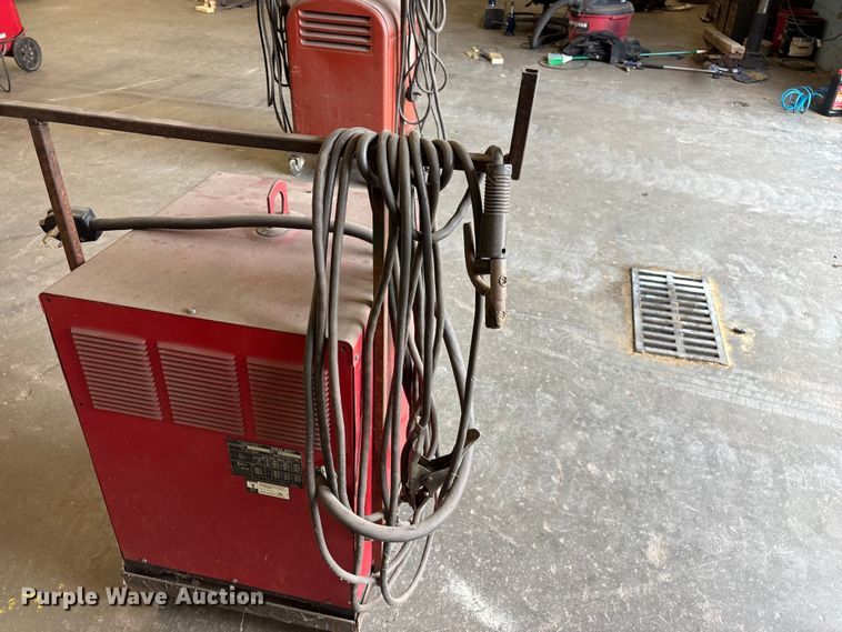 image for item EO4427 Lincoln Electric Idealarc 250 welder