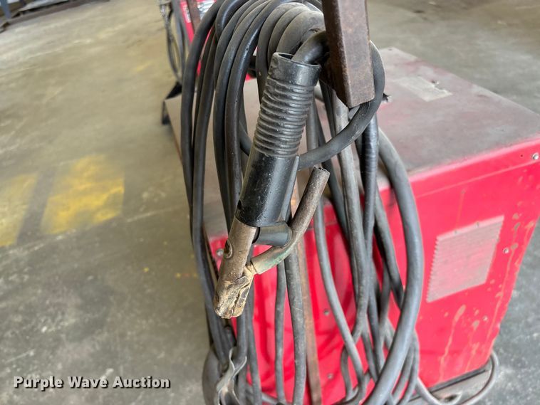 image for item EO4427 Lincoln Electric Idealarc 250 welder