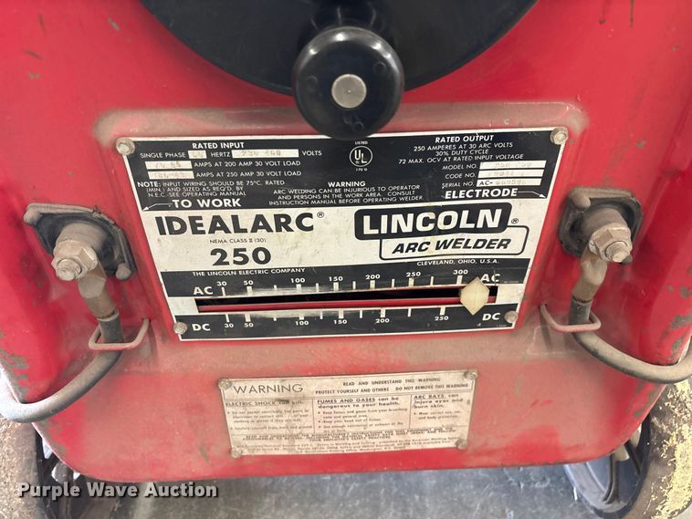 image for item EO4428 Lincoln Arc Welder Idealarc 250-250 welder