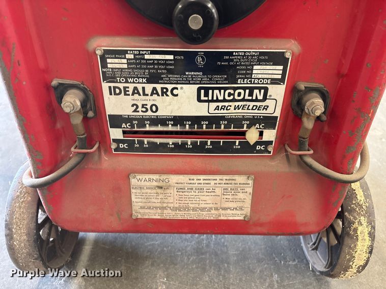 image for item EO4428 Lincoln Arc Welder Idealarc 250-250 welder