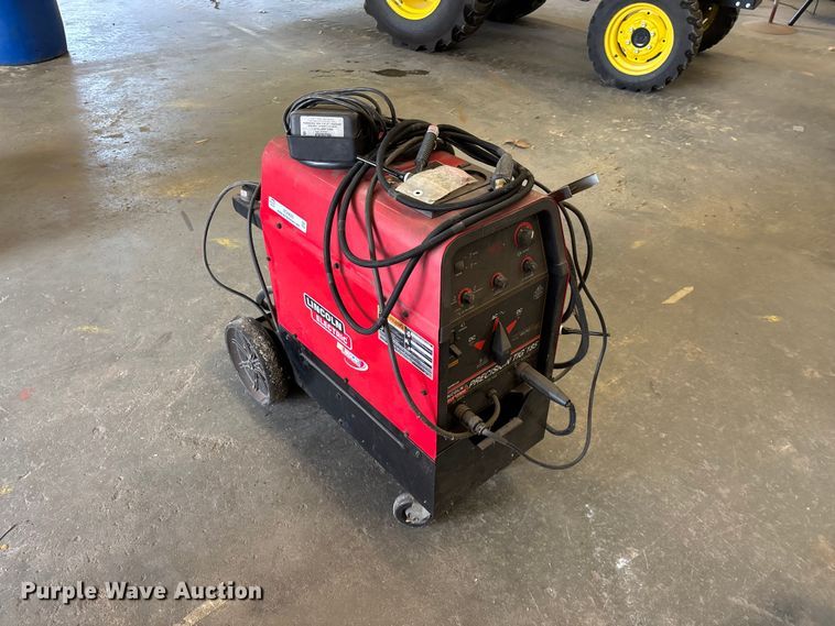 image for item EO4429 Lincoln Electric Precision Tig 185 welder
