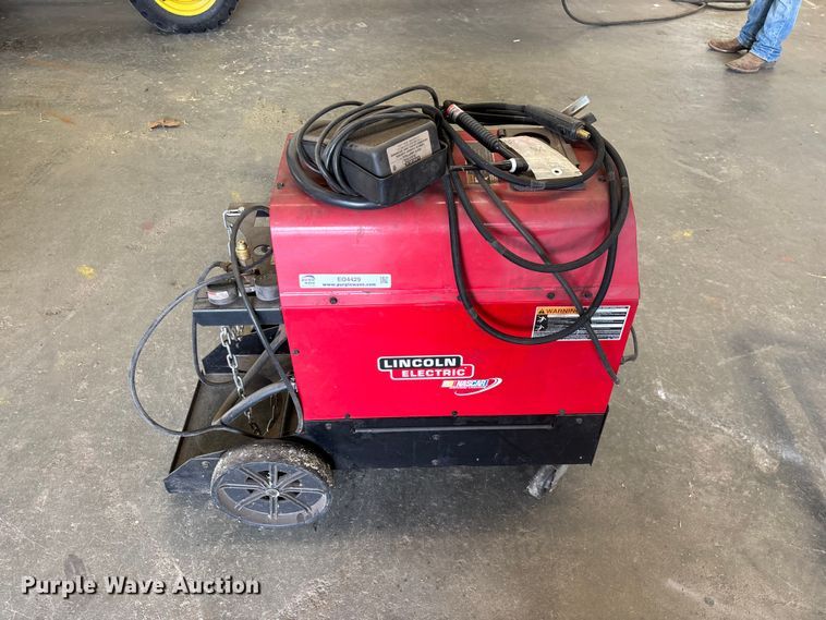 image for item EO4429 Lincoln Electric Precision Tig 185 welder