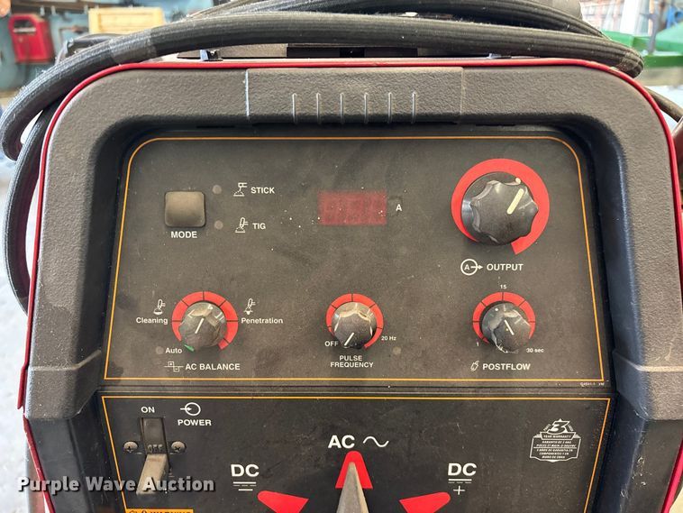 image for item EO4429 Lincoln Electric Precision Tig 185 welder