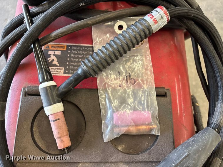 image for item EO4429 Lincoln Electric Precision Tig 185 welder
