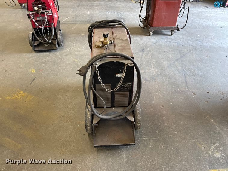 image for item EO4430 Lincoln Electric Wire-Matic 225 welder