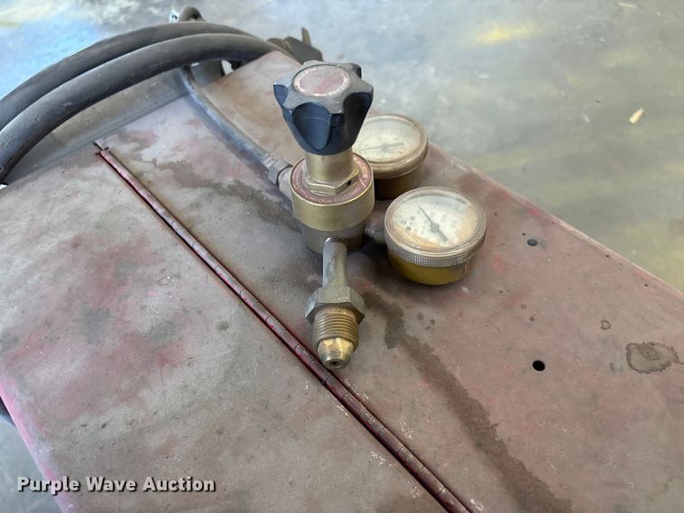image for item EO4430 Lincoln Electric Wire-Matic 225 welder