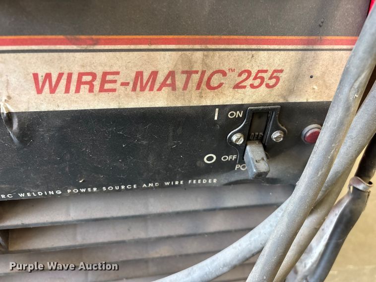 image for item EO4430 Lincoln Electric Wire-Matic 225 welder