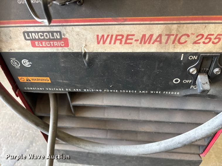 image for item EO4430 Lincoln Electric Wire-Matic 225 welder